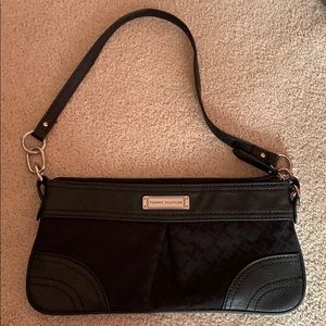 Tommy Hilfiger Small Black Purse
